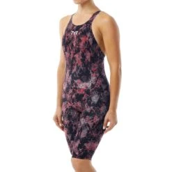 TYR Avictor Supernova Closed Back 6 TYR Avictor Supernova Closed Back -Speedos Shop astc6arg